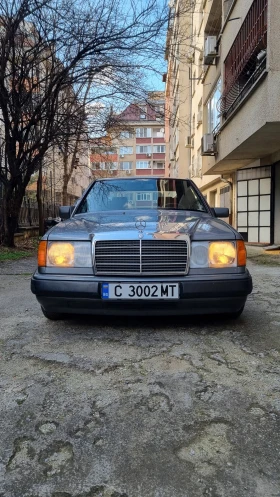 Mercedes-Benz 200, снимка 5