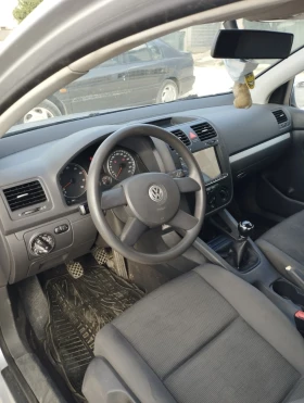 VW Golf | Mobile.bg    6