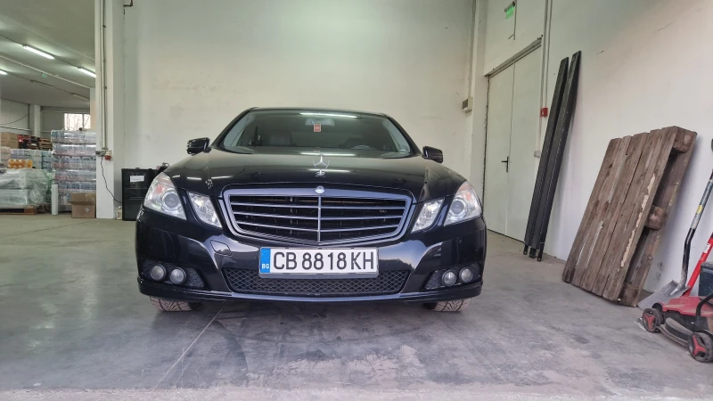 Mercedes-Benz E 200, снимка 1 - Автомобили и джипове - 47948449