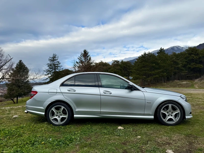 Mercedes-Benz C 220 Avangard OM646 AMG pack, снимка 4 - Автомобили и джипове - 48481273