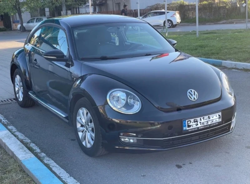 VW New beetle 1.6TDI, снимка 3 - Автомобили и джипове - 48504039