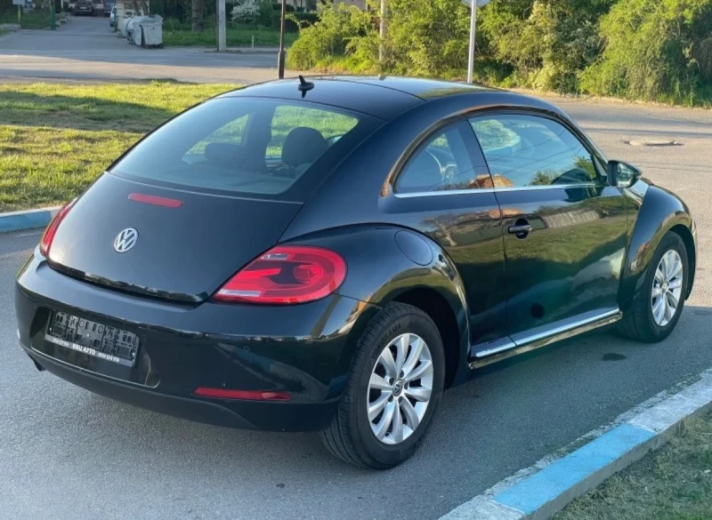 VW New beetle 1.6TDI, снимка 5 - Автомобили и джипове - 48504039