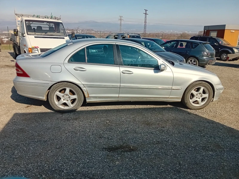 Mercedes-Benz C 200 Мотор 646!!! Бракуван работи отлично!!!, снимка 4 - Автомобили и джипове - 49023811