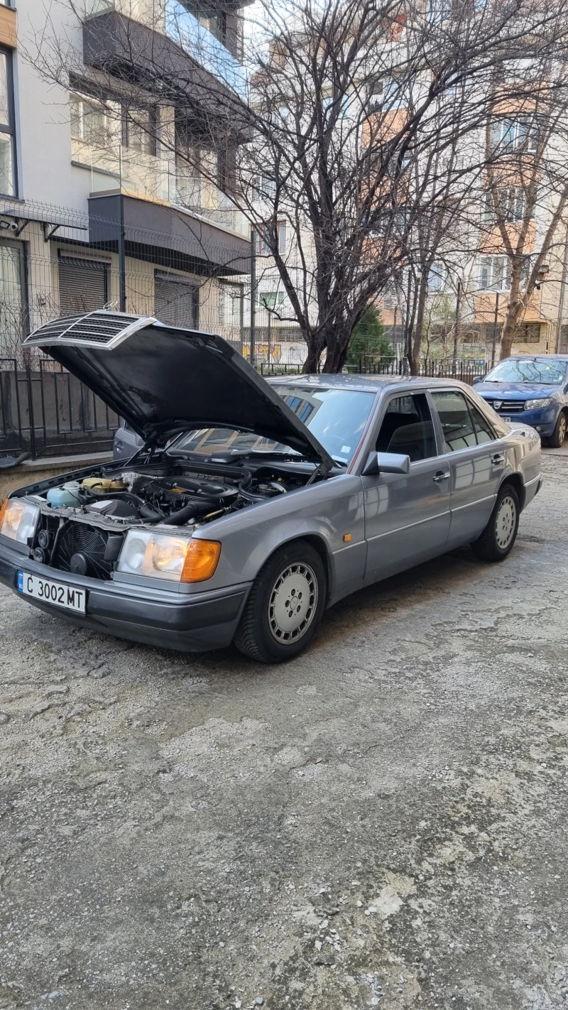 Mercedes-Benz 200, снимка 6 - Автомобили и джипове - 49210905