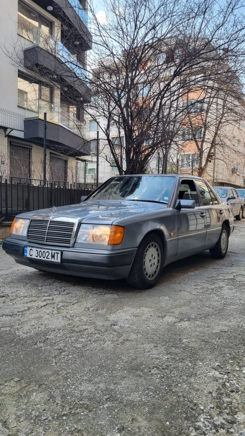 Mercedes-Benz 200, снимка 4 - Автомобили и джипове - 49210905