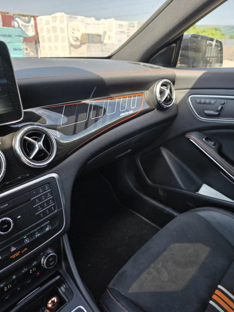 Mercedes-Benz CLA 45 AMG * ORANGE ART EDITION* 386hp* 4matic* Full, снимка 4 - Автомобили и джипове - 52346995