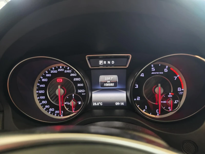 Mercedes-Benz CLA 45 AMG * ORANGE ART EDITION* 386hp* 4matic* Full, снимка 3 - Автомобили и джипове - 52346995