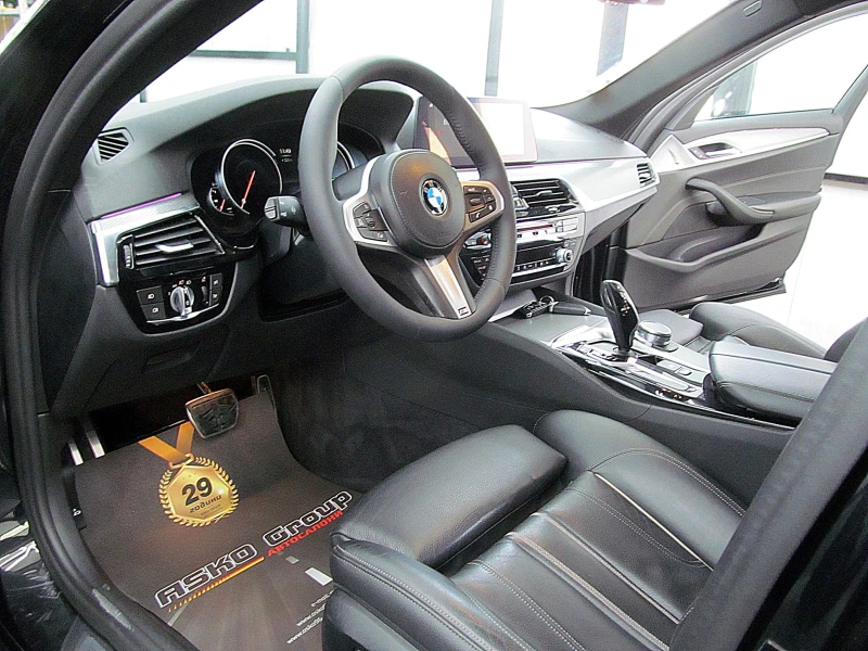BMW 530 M-PAKET/Xdrive/ LASER/ 360 CAMERA/KylessGo/ЛИЗИНГ, снимка 12 - Автомобили и джипове - 51016093