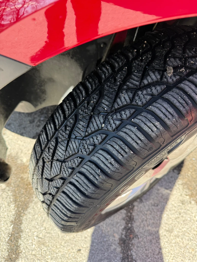 VW Caddy 1.6 TDI 102 к.н. , снимка 14 - Автомобили и джипове - 53563474