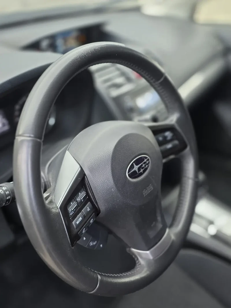 Subaru XV 2.0i Aвтоматик / 4x4 / Швейцария, снимка 14 - Автомобили и джипове - 53598087