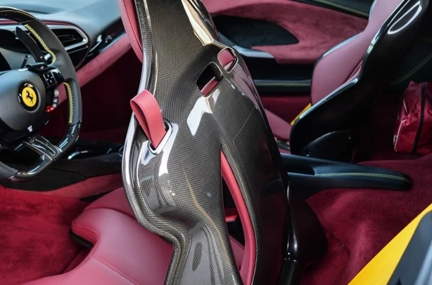 Ferrari 296GTB = Brembo Carbon Ceramic Brakes = Гаранция, снимка 12 - Автомобили и джипове - 54024932