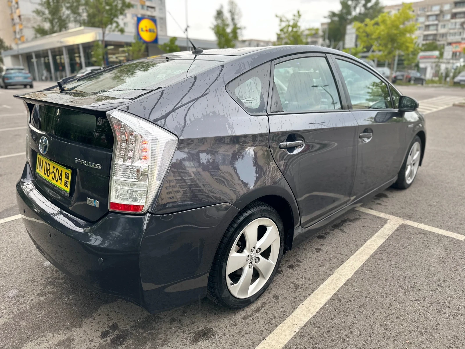 Toyota Prius  - изображение 5