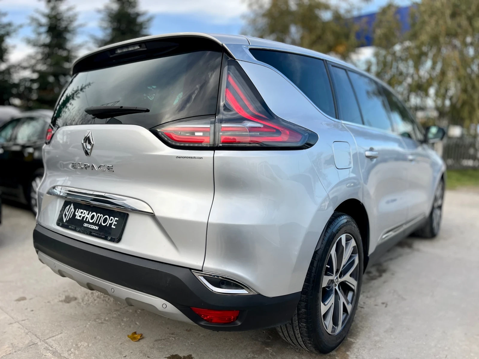 Renault Espace 1.6 dci automatic Energie Initiale Paris 6+ 1 - изображение 6