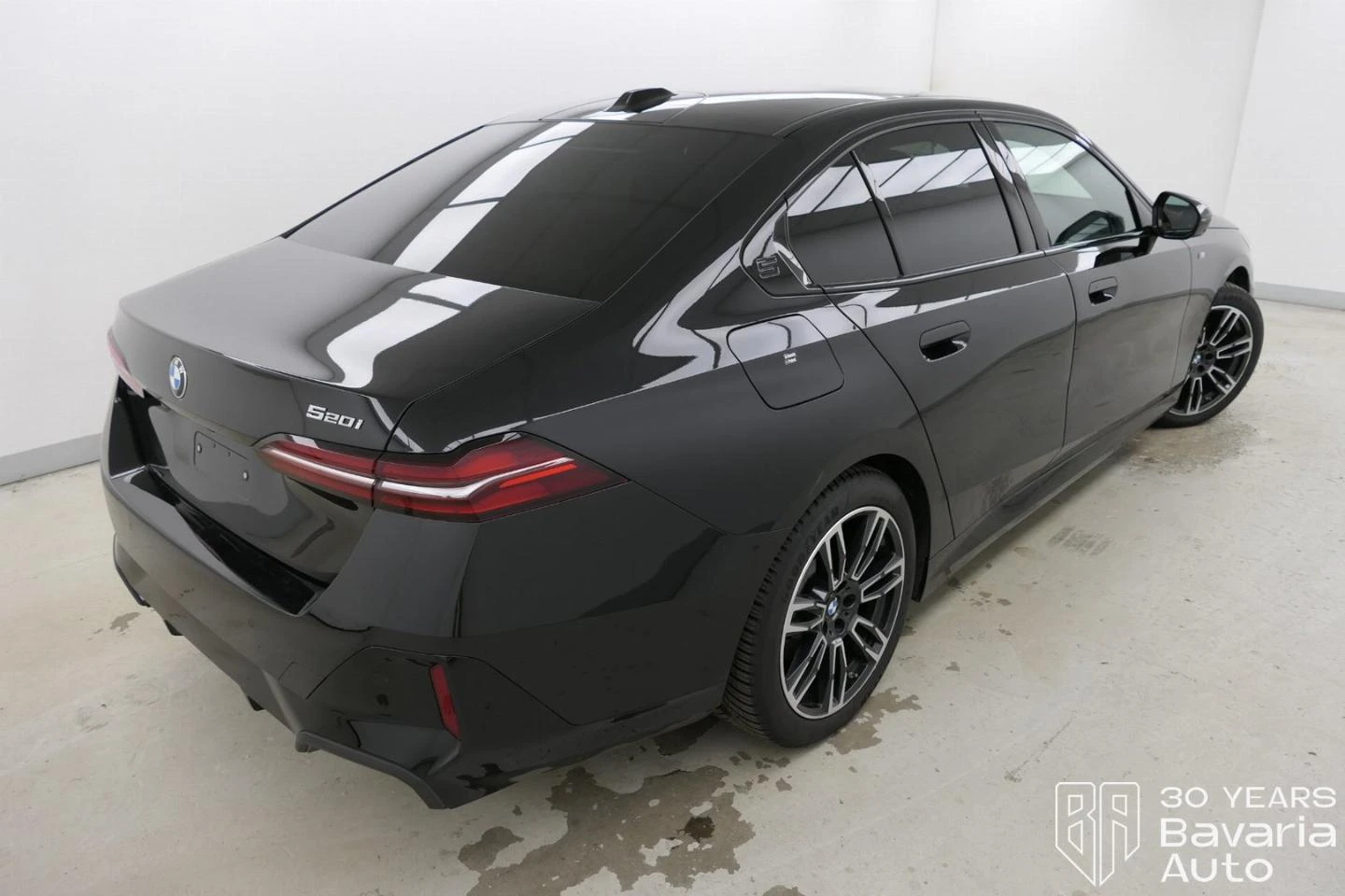 BMW 520 i M Sport Paket - изображение 3