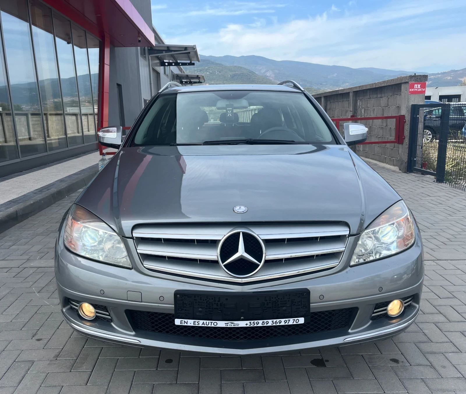Mercedes-Benz C 220 Avantgarde - изображение 2