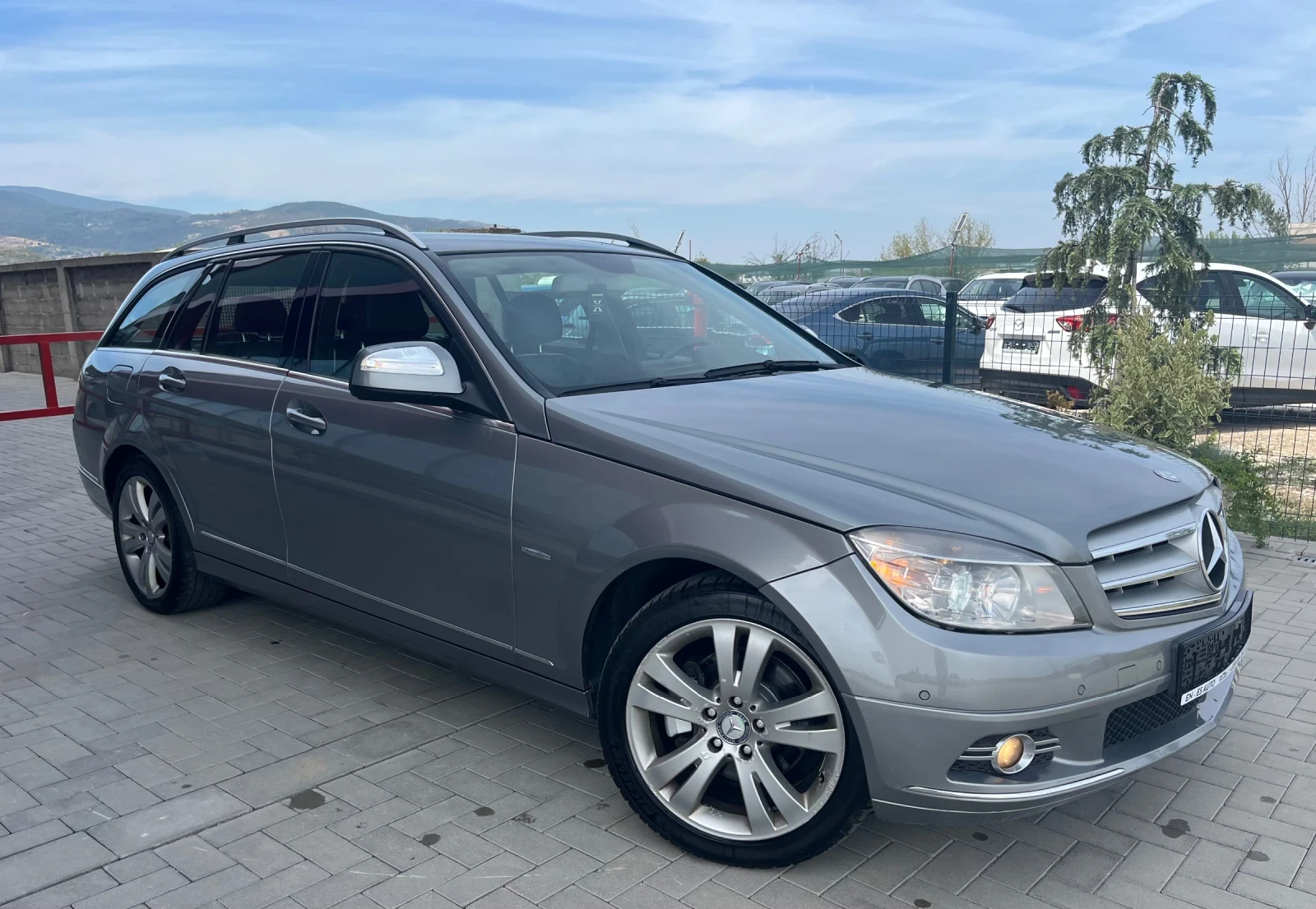 Mercedes-Benz C 220 Avantgarde - изображение 3