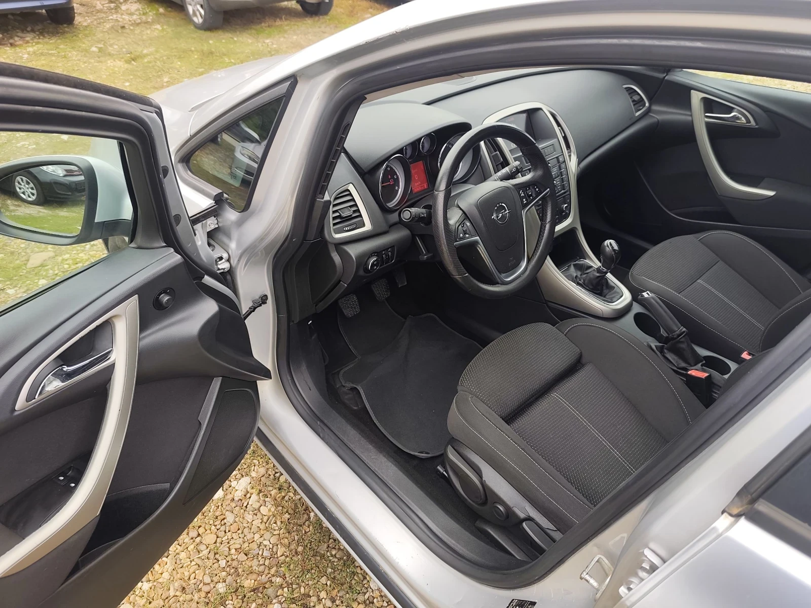 Opel Astra 1.7 CDTI 110.. | Mobile.bg   8