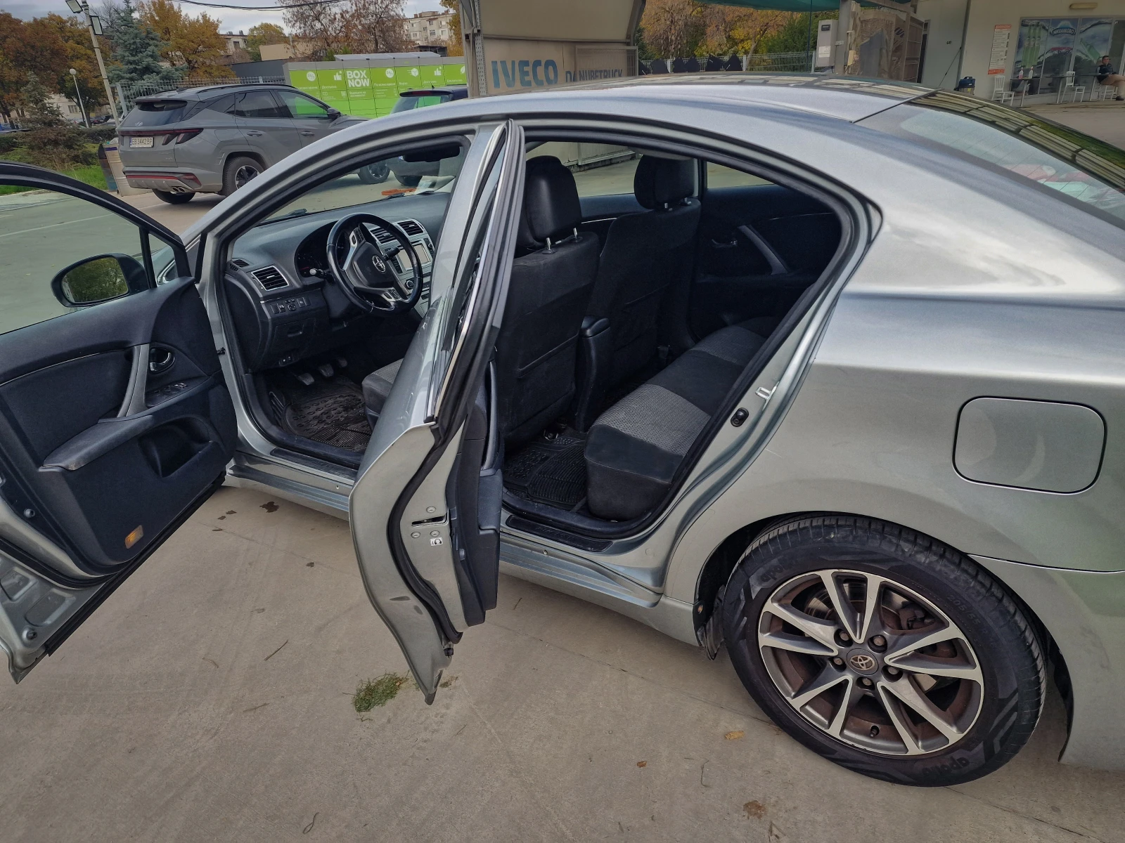 Toyota Avensis  - изображение 2