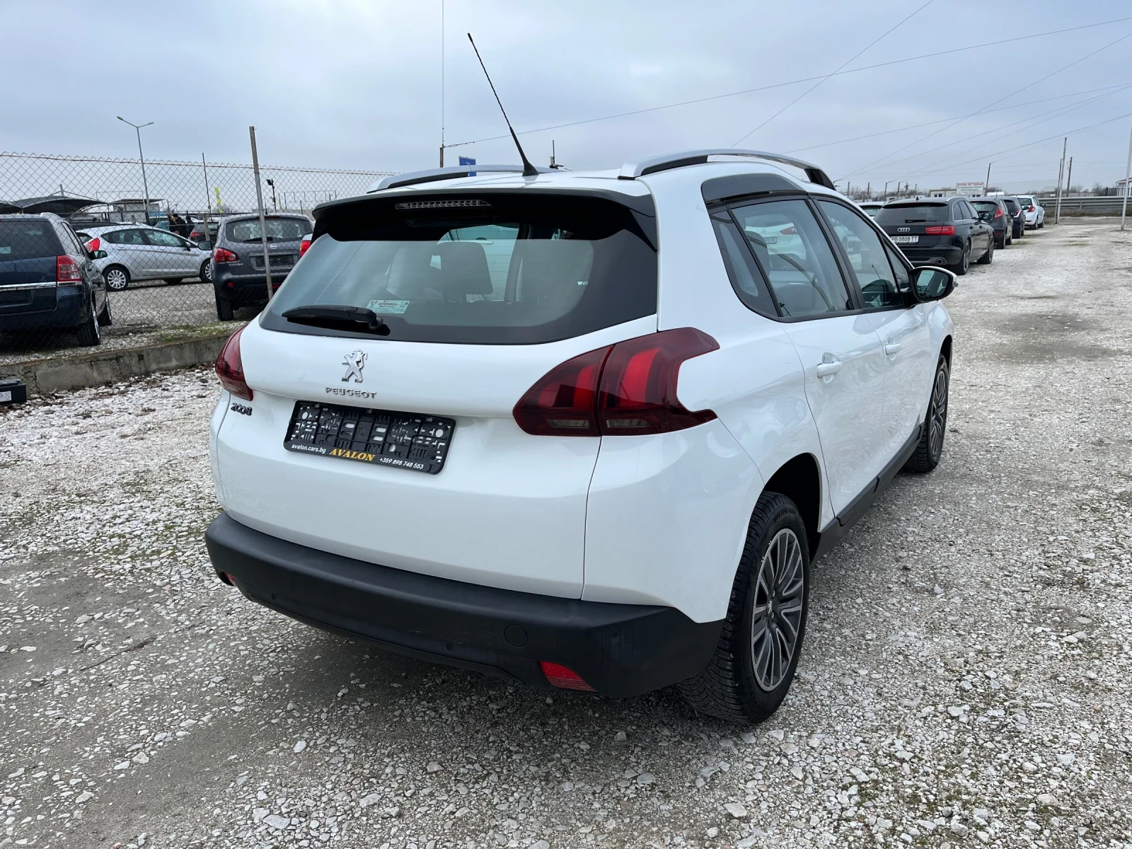 Peugeot 2008 1, 6 HDI фейслифт - изображение 4
