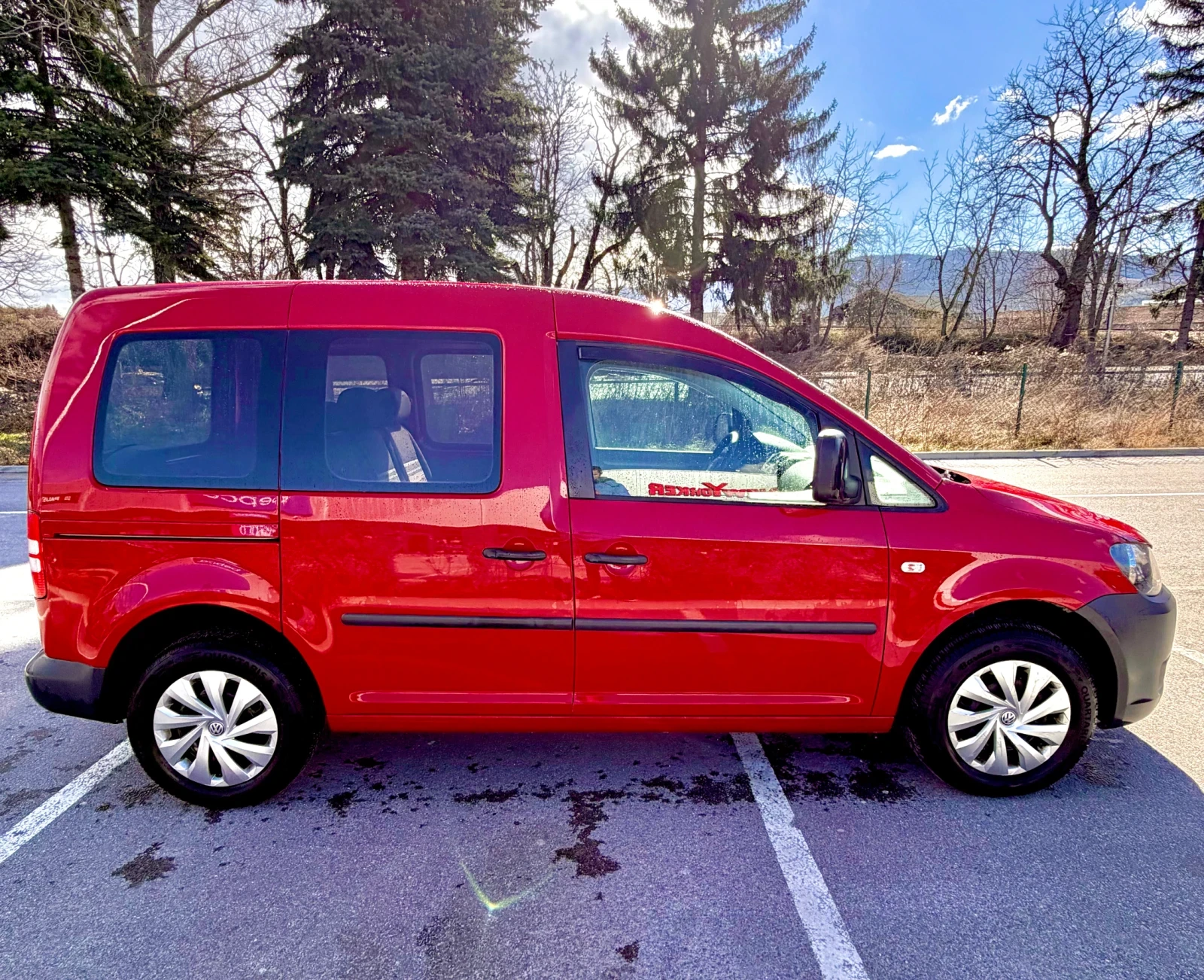 VW Caddy 1.6 TDI 102 �.�.  | Mobile.bg � ����������� 8