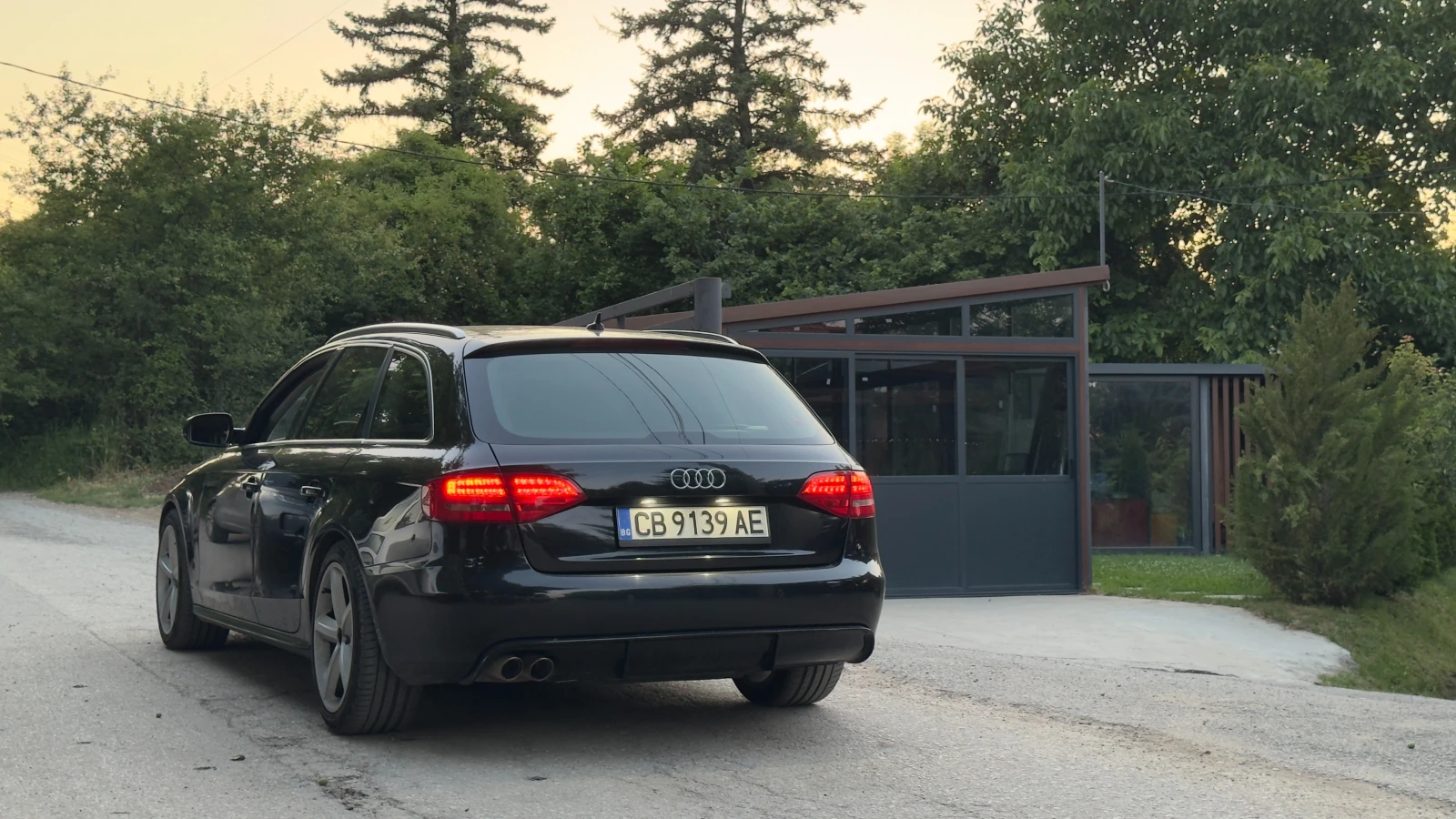 Audi A4 S-line / 8-ZF, снимка 9 - Автомобили и джипове - 53908838