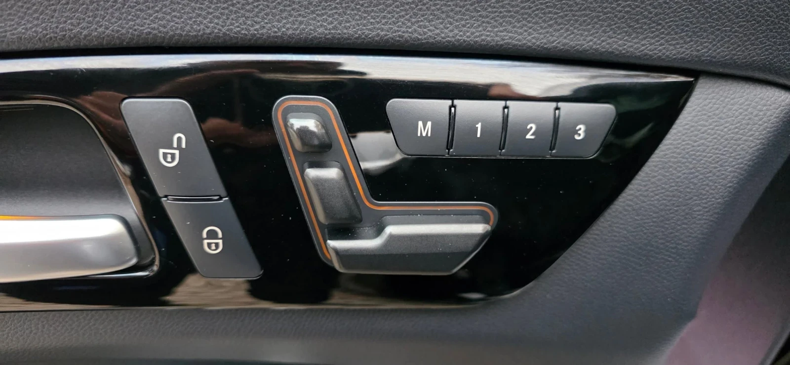 Mercedes-Benz CLS 350 4 matic AMG pack, снимка 17 - Автомобили и джипове - 54069332