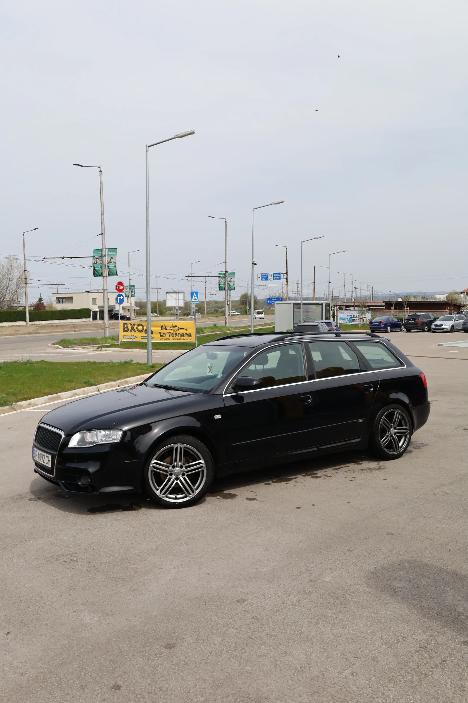 Audi A4, снимка 5 - Автомобили и джипове - 54179364