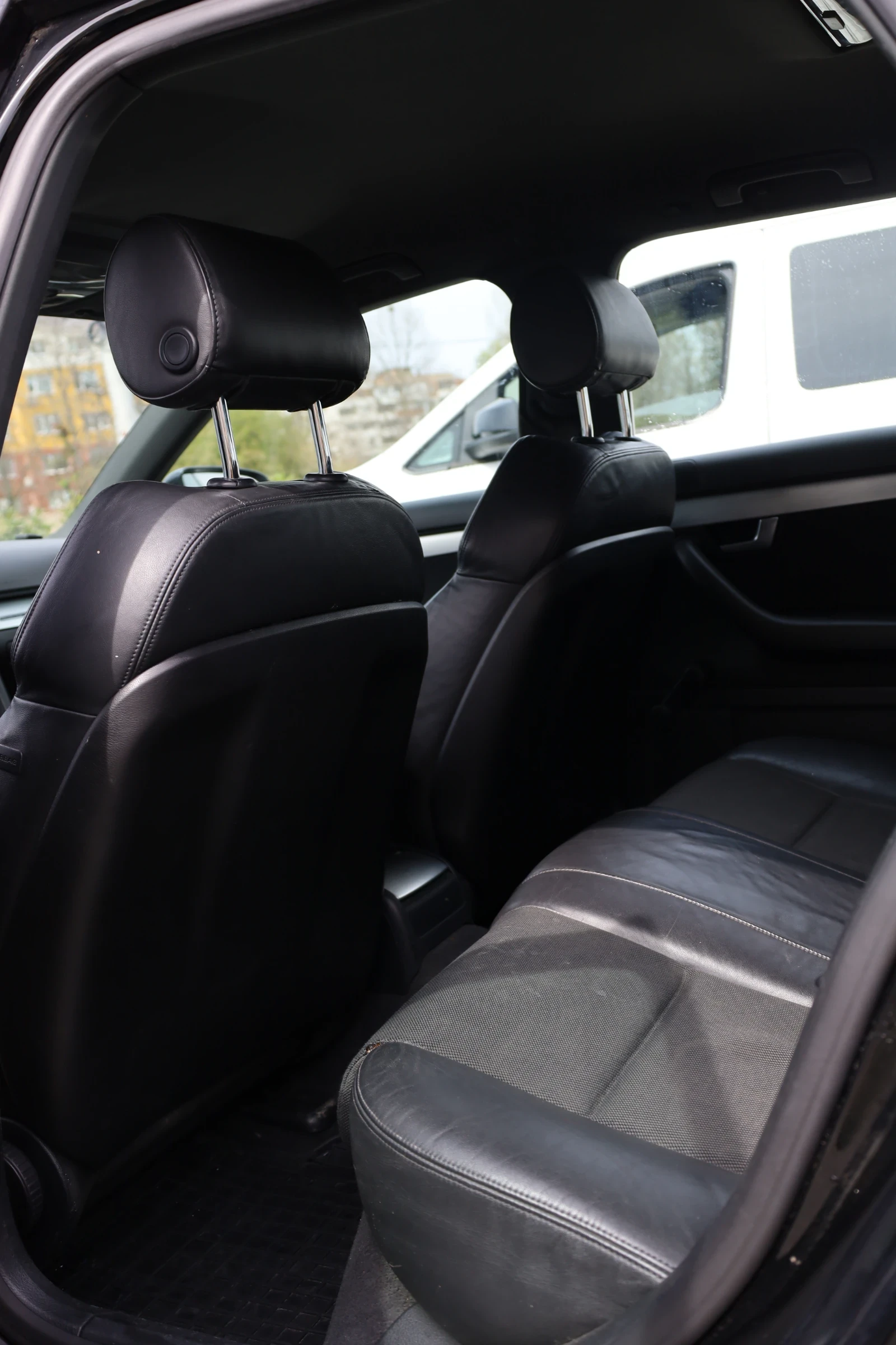 Audi A4, снимка 7 - Автомобили и джипове - 54179364