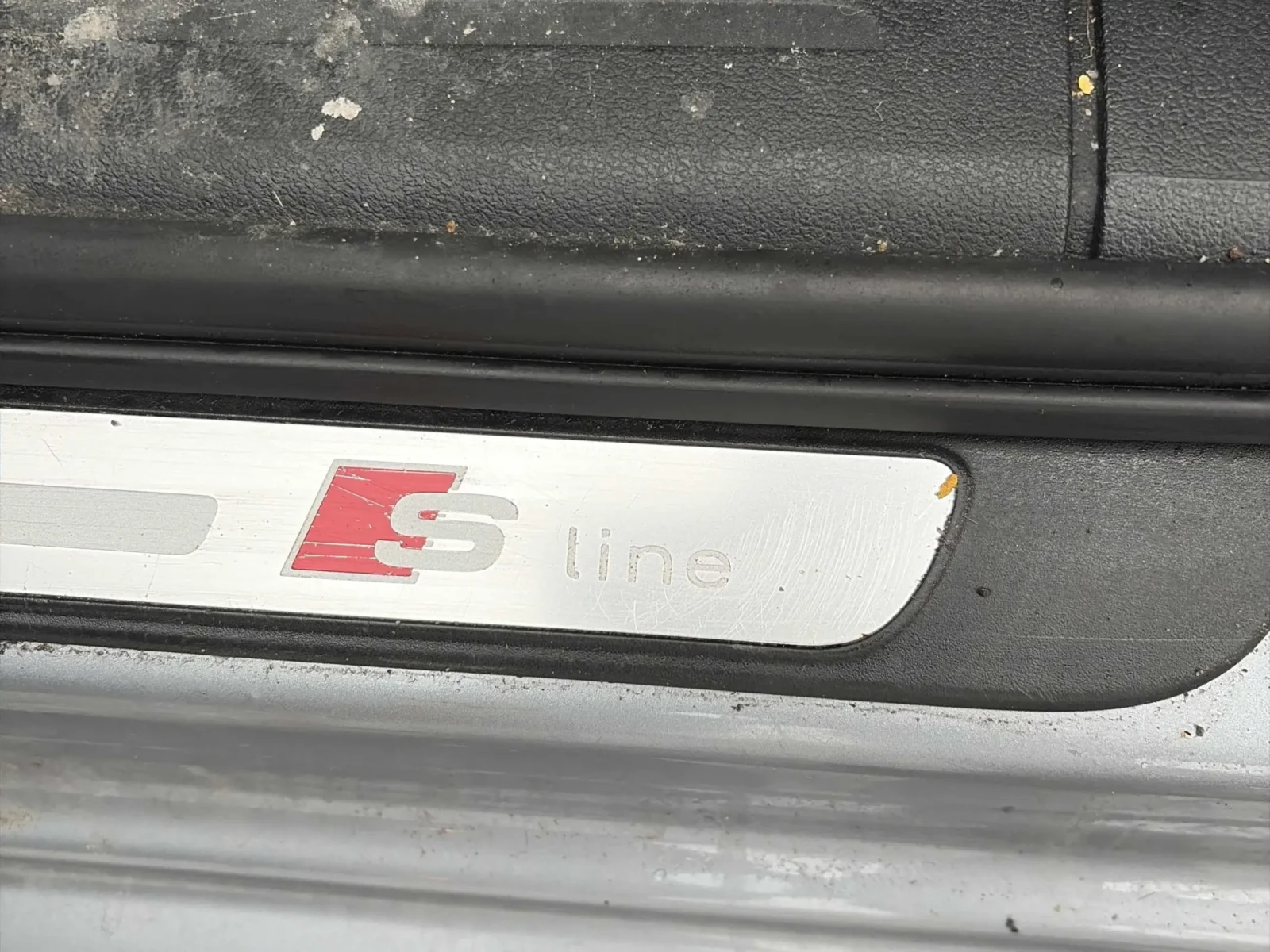 Audi A4 Komfort plus * * CARFAX * * АВТО КРЕДИТ * * , снимка 10 - Автомобили и джипове - 54231770