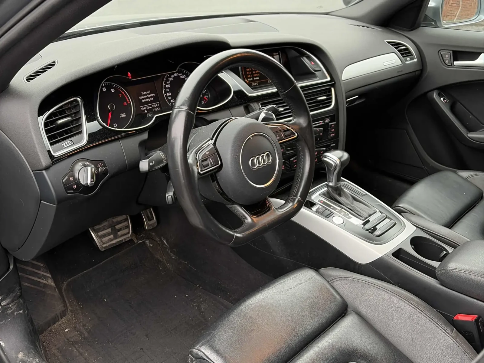 Audi A4 Komfort plus * * CARFAX * * АВТО КРЕДИТ * * , снимка 7 - Автомобили и джипове - 54231770