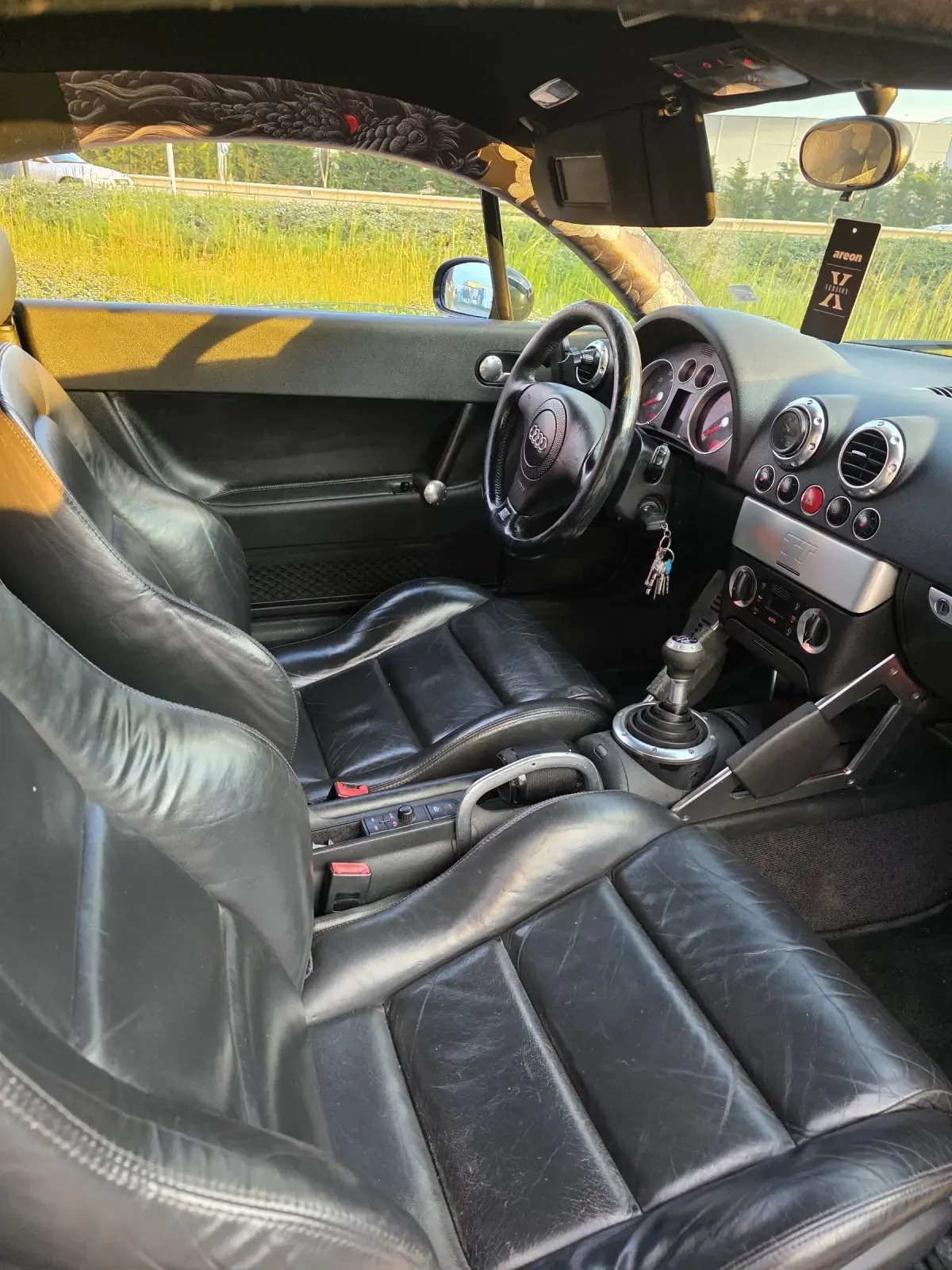 Audi Tt 1.8T BAM, снимка 8 - Автомобили и джипове - 54444410