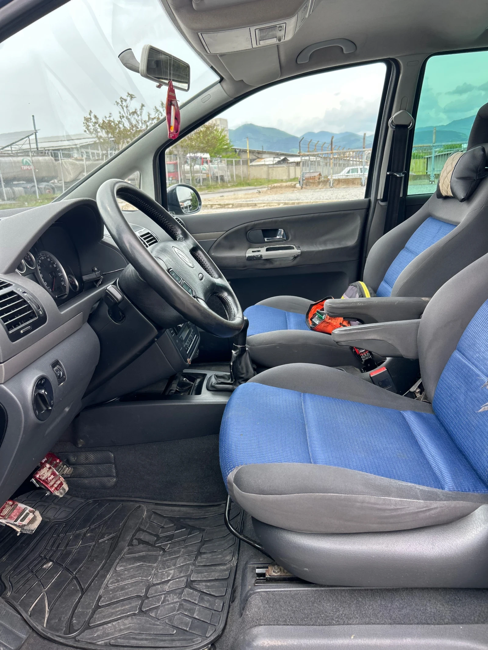 VW Sharan 1.9TDI 116ps Facelift 7 МЕСТА, снимка 9 - Автомобили и джипове - 54495016