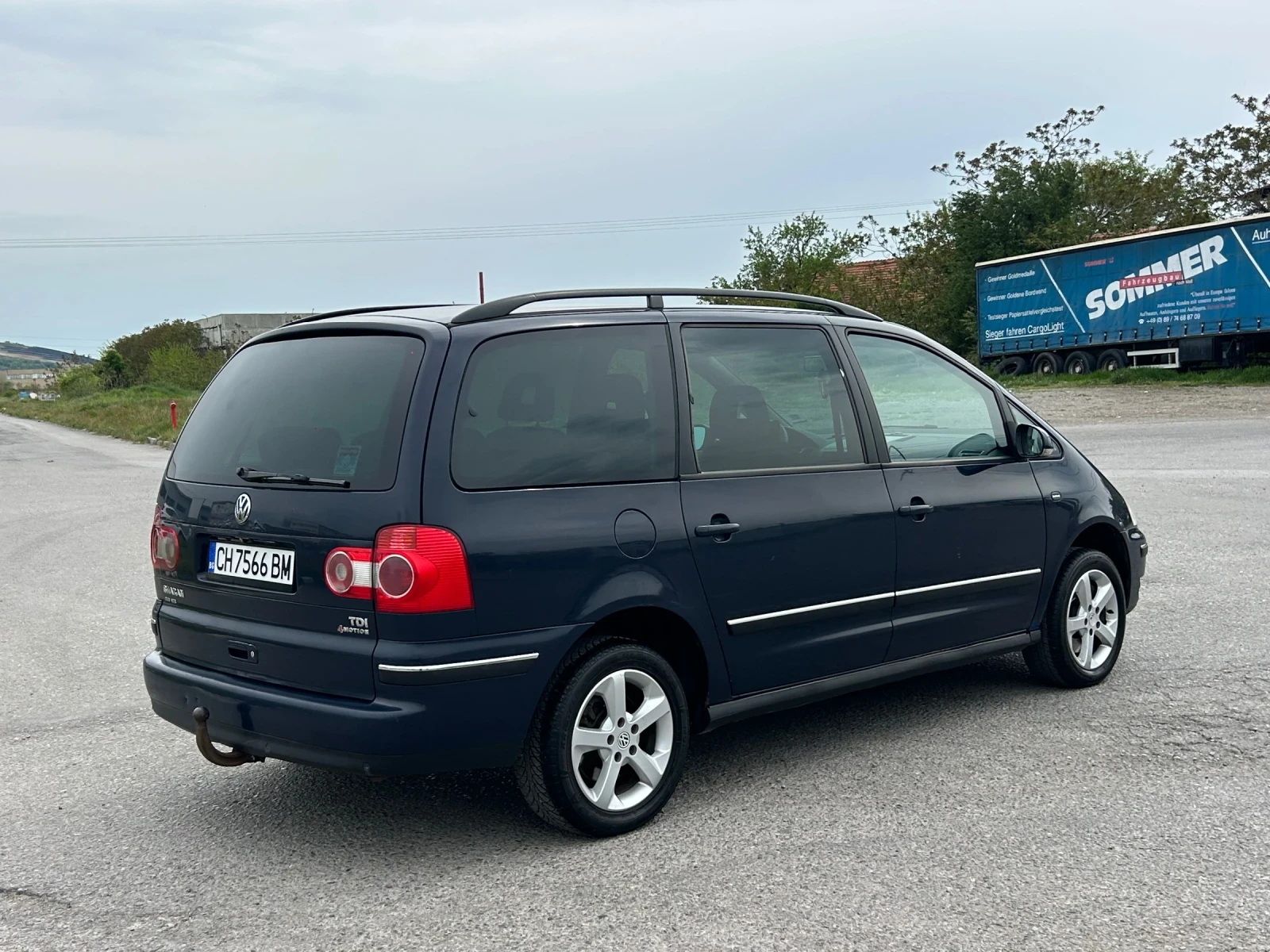 VW Sharan 1.9TDI 116ps Facelift 7 МЕСТА, снимка 8 - Автомобили и джипове - 54495016