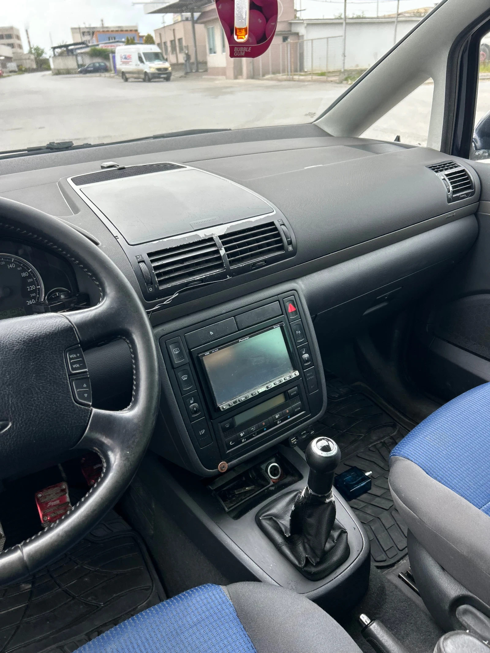 VW Sharan 1.9TDI 116ps Facelift 7 МЕСТА, снимка 12 - Автомобили и джипове - 54495016