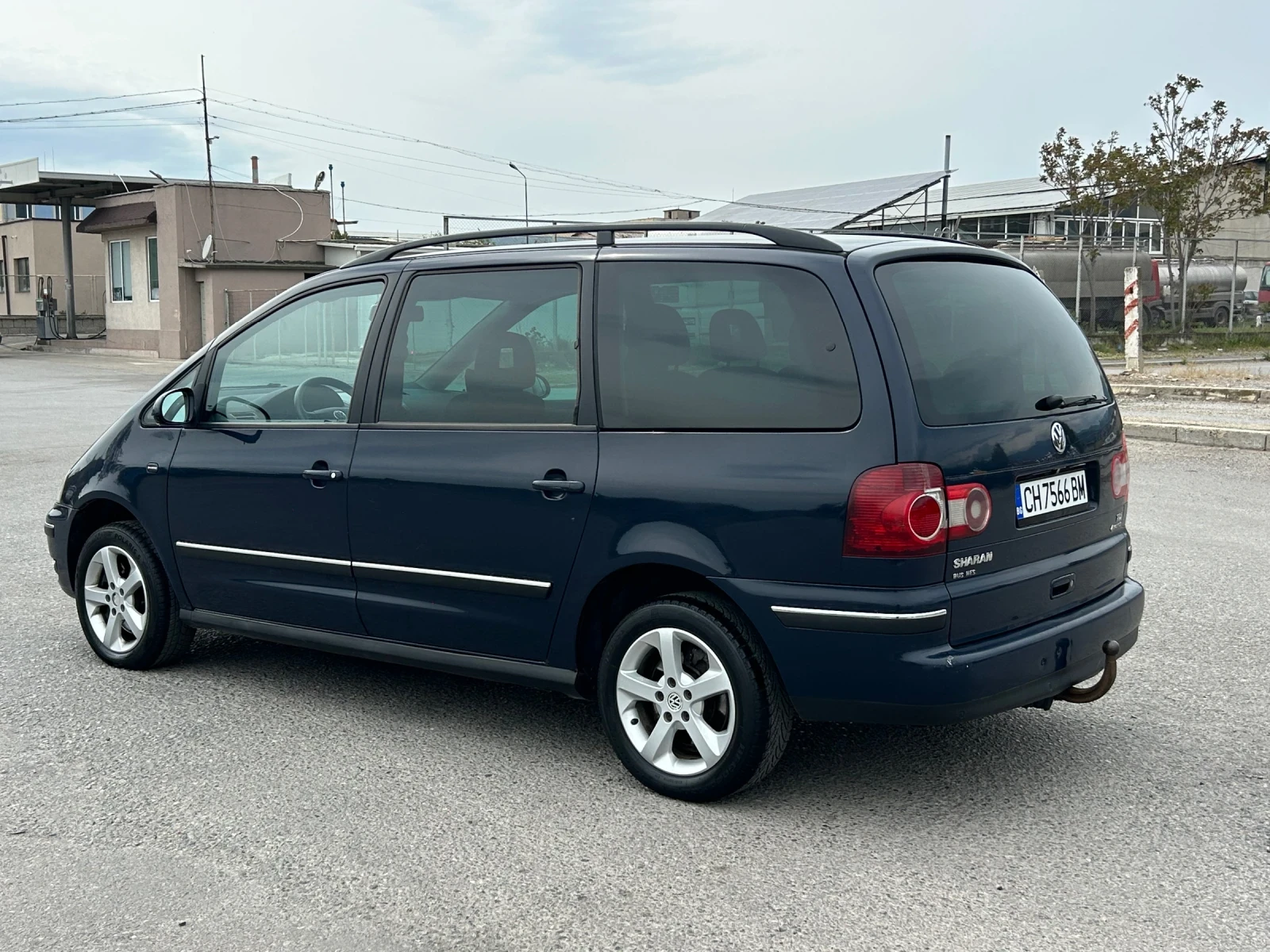 VW Sharan 1.9TDI 116ps Facelift 7 МЕСТА, снимка 4 - Автомобили и джипове - 54495016
