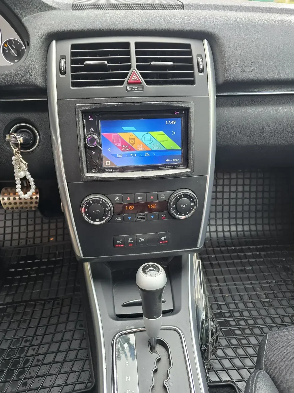 Mercedes-Benz B 200 CDI Facelift Autotronic, снимка 13 - Автомобили и джипове - 54584352