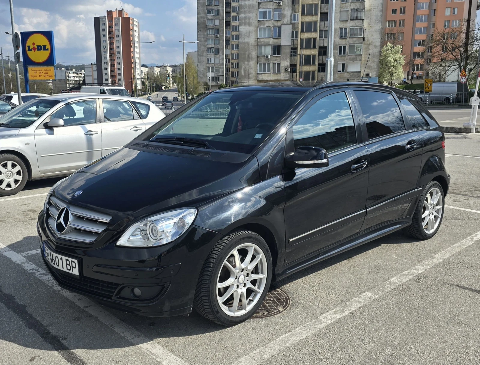 Mercedes-Benz B 200 CDI Facelift Autotronic, снимка 6 - Автомобили и джипове - 54584352
