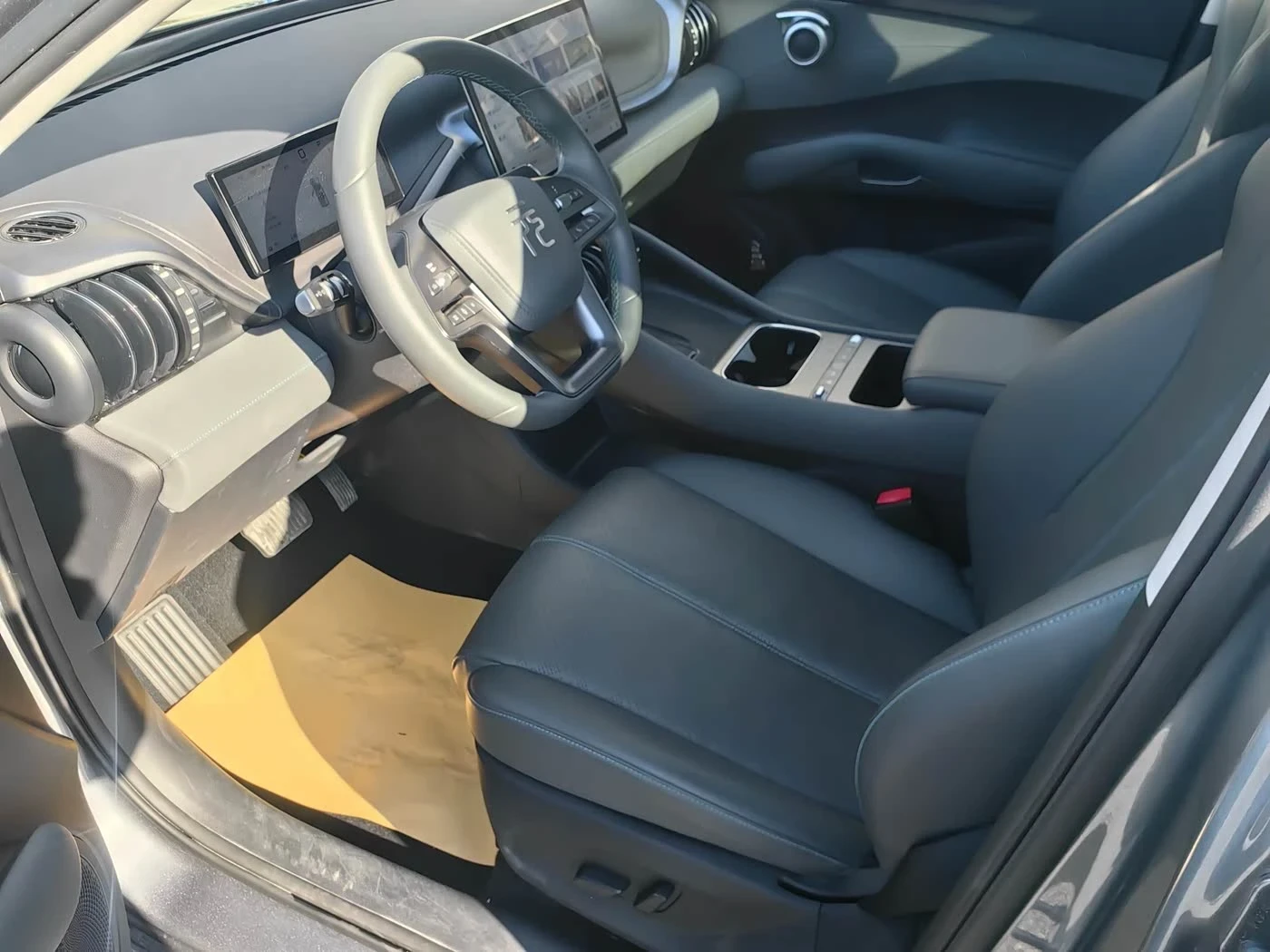 BYD Atto3 Superior Model 510 km autogeorge.com | Mobile.bg � ����������� 8