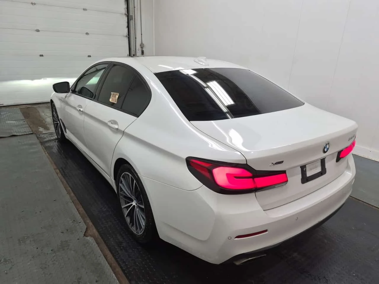 BMW 530 * XDRIVE * CARFAX * ОПЦИЯ ЗА ФИНАНСИРАНЕ , снимка 4 - Автомобили и джипове - 55227025