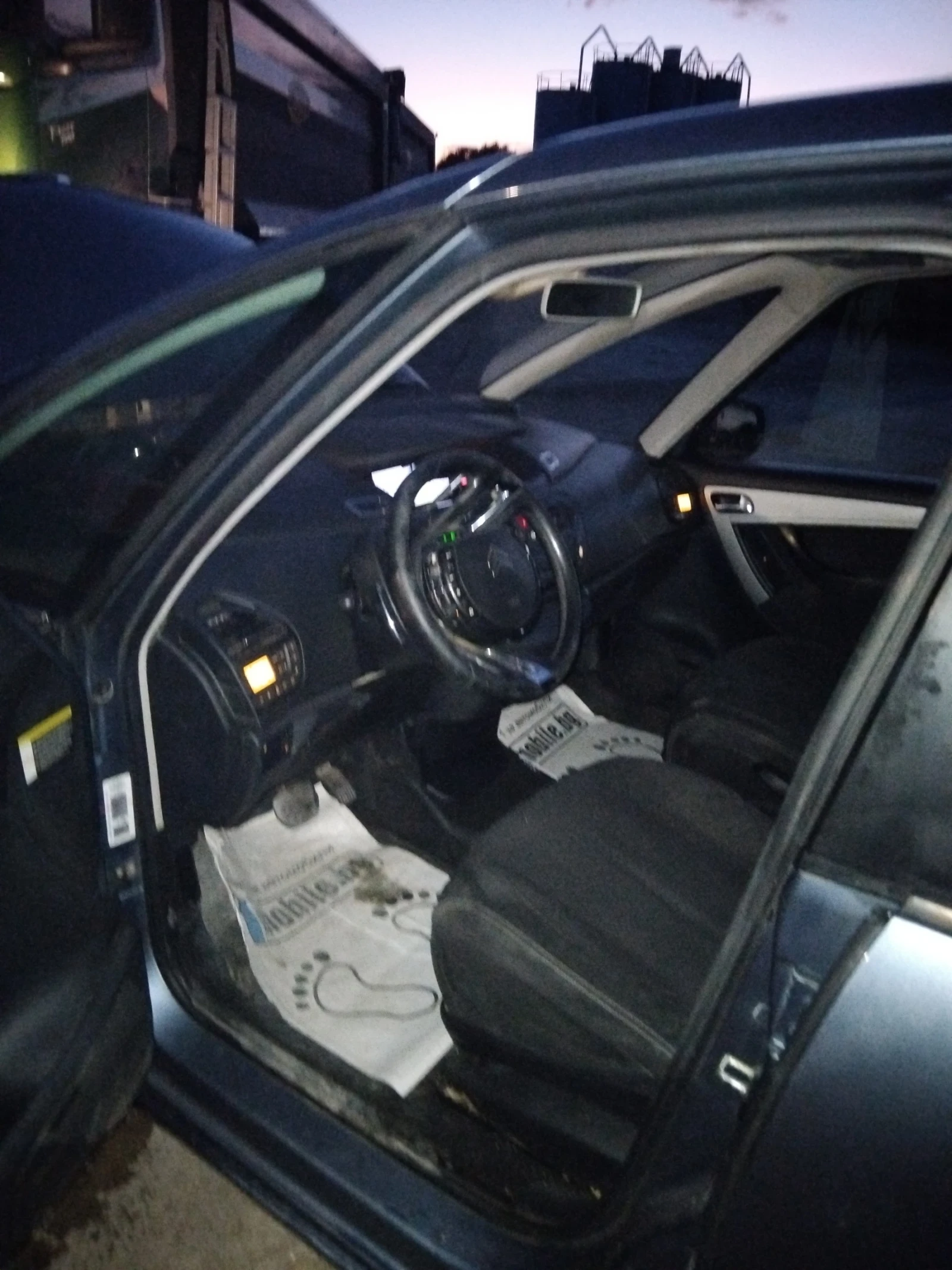 Citroen C4 Picasso, снимка 8 - Автомобили и джипове - 56434051