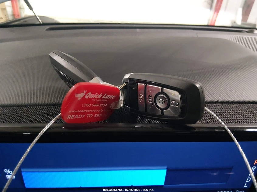 Ford Mustang Mach-E Premium, снимка 11 - Автомобили и джипове - 56320083