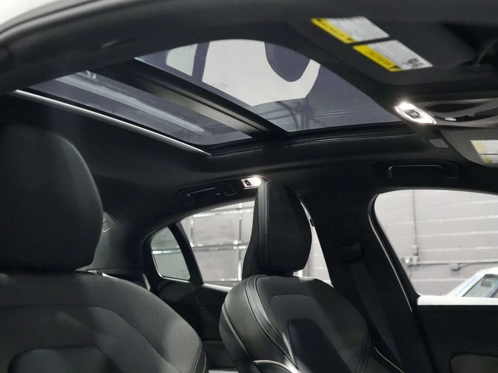 Volvo S60 2.0 B5 R-Design AWD | Mobile.bg � ����������� 8