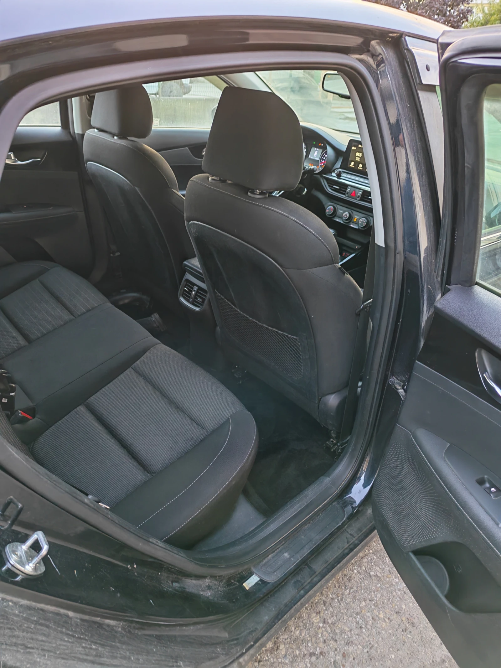Kia Forte EX, снимка 16 - Автомобили и джипове - 56662481