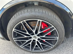 Porsche Macan Electric Turbo  CARFAX, снимка 7