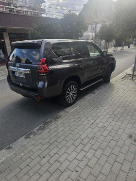 Обява за продажба на Toyota Land cruiser 150 2.8 D-4D  ~87 000 лв. - изображение 2 | Auto.bg Обява за продажба на Toyota Land cruiser 150 2.8 D-4D  ~87 000 лв. - изображение 2