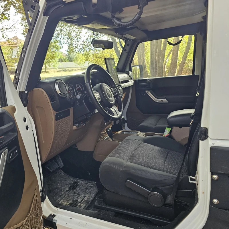 Jeep Wrangler SUPERCHARGER, снимка 11 - Автомобили и джипове - 52074351