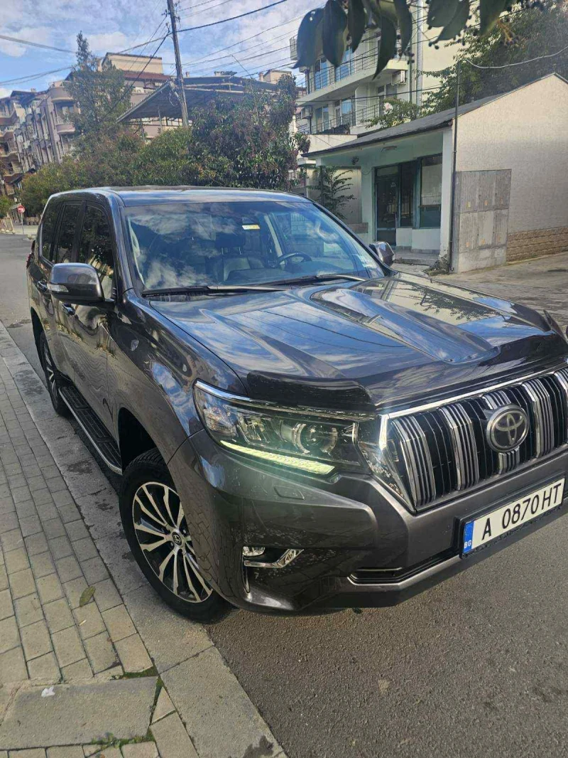 Toyota Land cruiser 150 2.8 D-4D , снимка 2 - Автомобили и джипове - 52191945