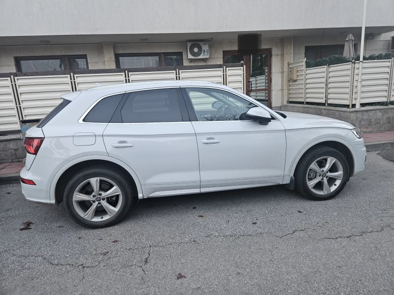 Audi Q5, снимка 2 - Автомобили и джипове - 52433675