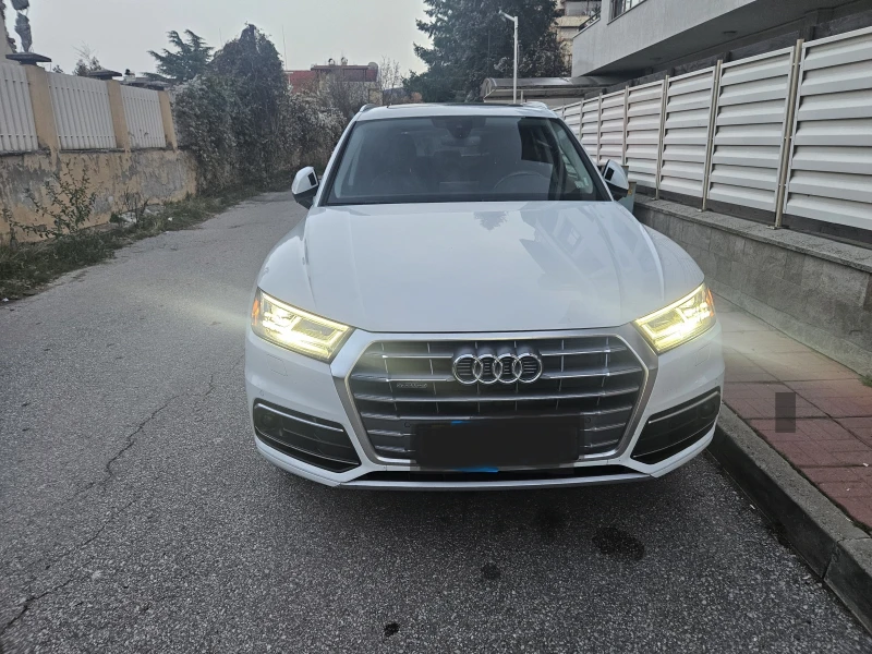 Audi Q5, снимка 3 - Автомобили и джипове - 52433675