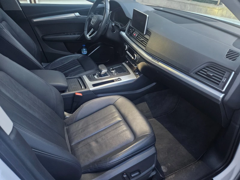 Audi Q5, снимка 13 - Автомобили и джипове - 52433675